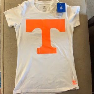 Small Adidias Tennessee crew neck tee